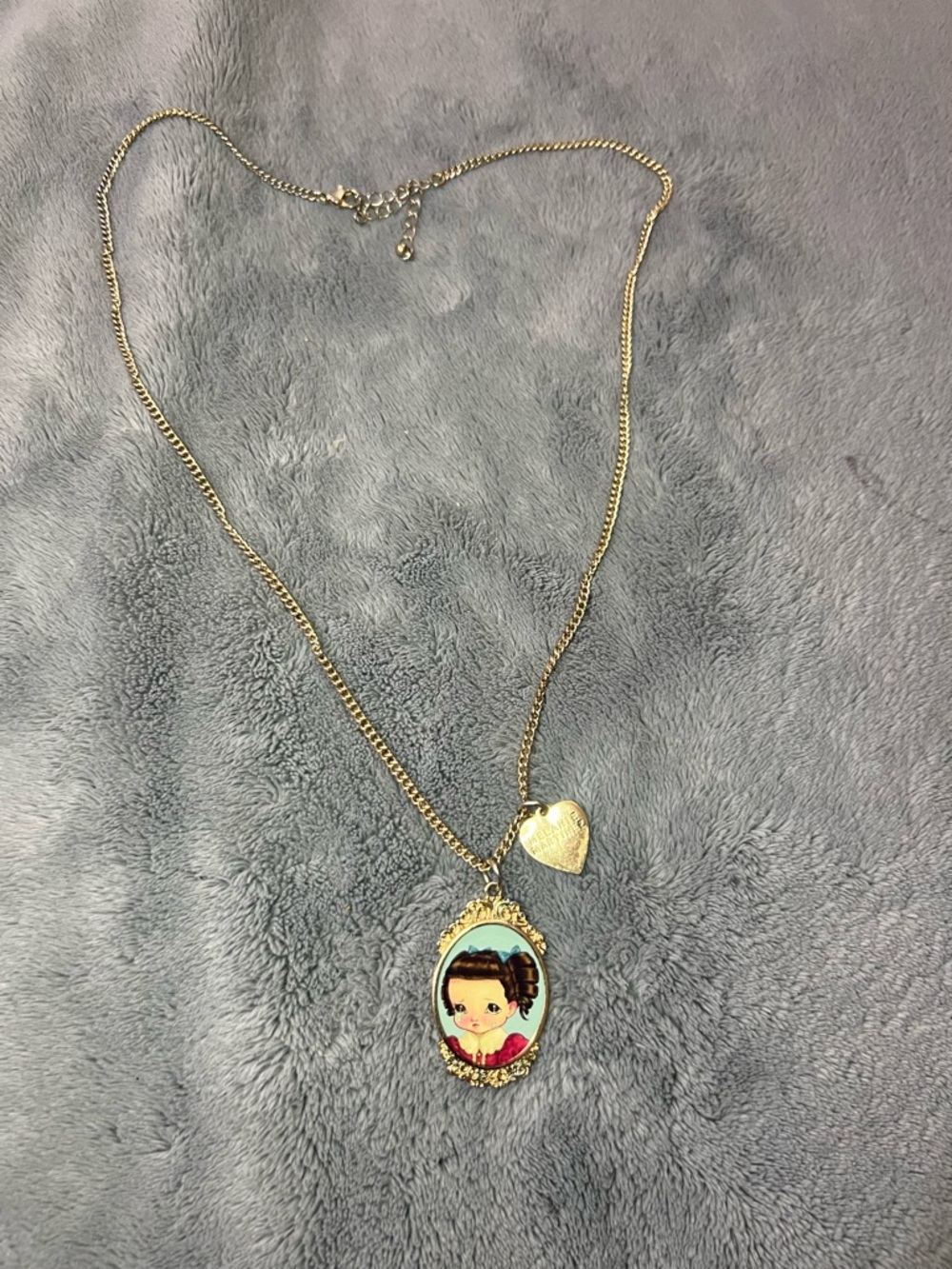 Gold-tone Heart Charm Necklace with Illustrated Portrait Pendant - Gold tone